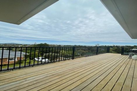 Photo of property in 15 Mcdowell Crescent, Hillcrest, Auckland, 0627