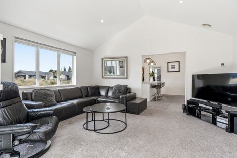 Photo of property in 13 Franks Place, Outram, 9019