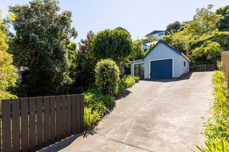 Photo of property in 79 Milton Road, Bluff Hill, Napier, 4110