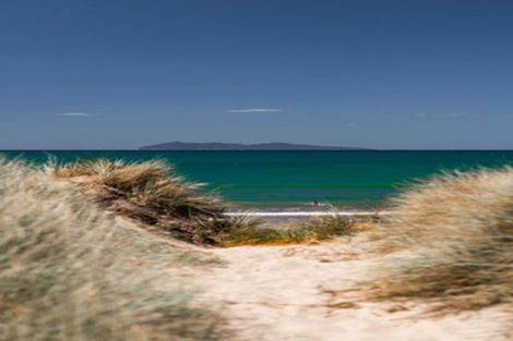 Photo of property in 2 Sea Crest Place, Bowentown, Waihi Beach, 3177