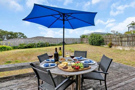 Photo of property in 57 Ruakaka Beach Road, Ruakaka, 0116