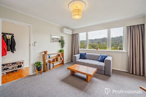 Photo of property in 11 Morrison Grove, Stokes Valley, Lower Hutt, 5019