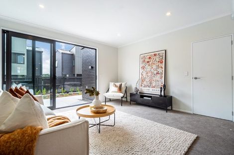 Photo of property in 14 Waka Moana Drive, Hobsonville, 0616