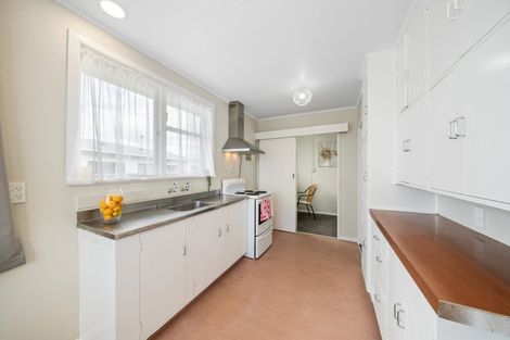 Photo of property in 17 Caduceus Place, Ascot Park, Porirua, 5024