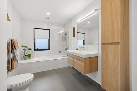 Photo of property in 12 Upper Wainui Road, Raglan, 3297