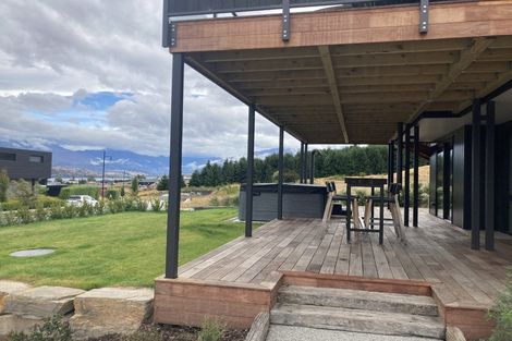 Photo of property in 30 Kirimoko Crescent, Wanaka, 9305