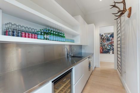 Photo of property in 1 Sentinel Road, Herne Bay, Auckland, 1011