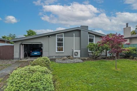 Photo of property in 14 Mokau Place, Terrace End, Palmerston North, 4410