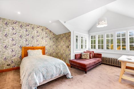 Photo of property in 2 Glen Road, Kelburn, Wellington, 6012