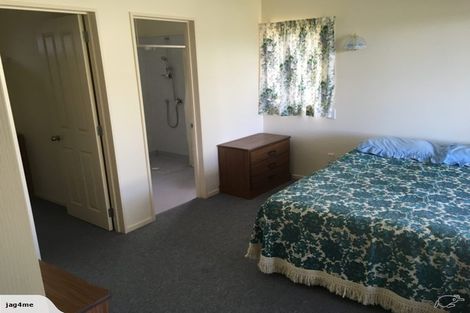 Photo of property in 4 Millennium Heights, Flagstaff, Hamilton, 3210