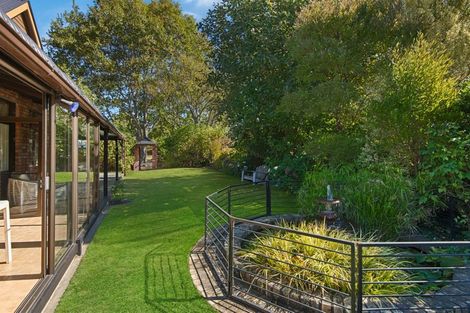 Photo of property in 17b Crosdale Place, Burnside, Christchurch, 8042