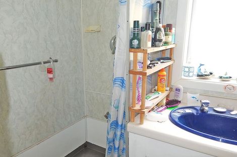 Photo of property in 16 Tamar Street, South Hill, Oamaru, 9400