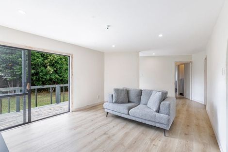 Photo of property in 22 Landsdale Place, Massey, Auckland, 0614