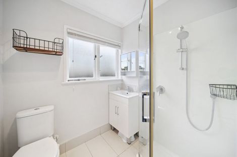 Photo of property in 28 Montgomery Avenue, Pukekohe, 2120