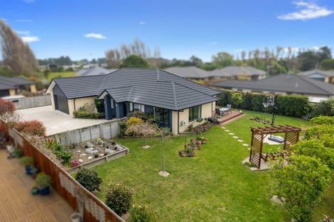 Photo of property in 6 Moy Place, Otaki, 5512