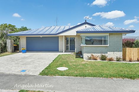 Photo of property in 96 Kelvin Grove Road, Kelvin Grove, Palmerston North, 4414