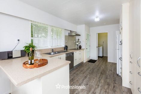 Photo of property in 8 Robson Street, Stokes Valley, Lower Hutt, 5019