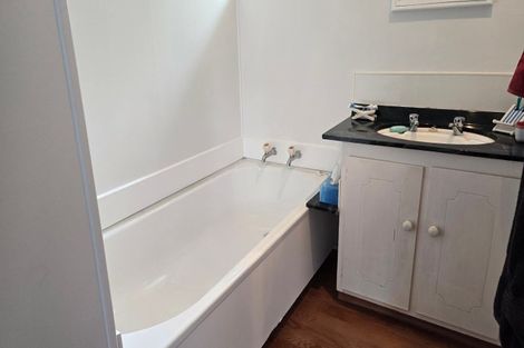 Photo of property in 9 Ainslie Road, Paeroa, 3600