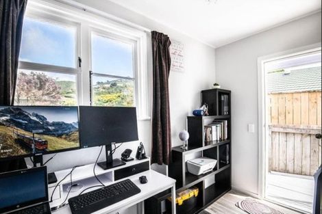 Photo of property in 18 Kipling Street, Johnsonville, Wellington, 6037