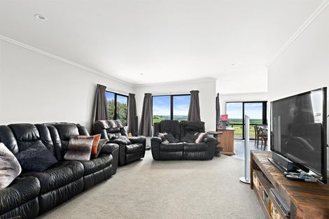 Photo of property in 251 Mairetahi Road, South Head, Helensville, 0874