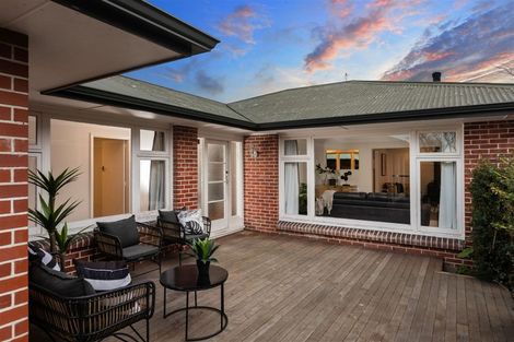 Photo of property in 14 Shearer Avenue, Papanui, Christchurch, 8052