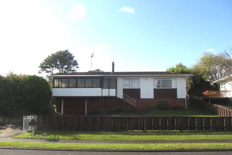 Photo of property in 50 Archmillen Avenue, Pakuranga Heights, Auckland, 2010