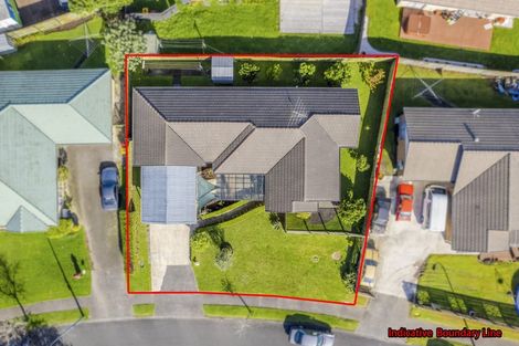 Photo of property in 6a Sheriff Place, Randwick Park, Auckland, 2105