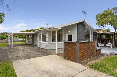 Photo of property in 22 Callender Terrace, Paraparaumu Beach, Paraparaumu, 5032