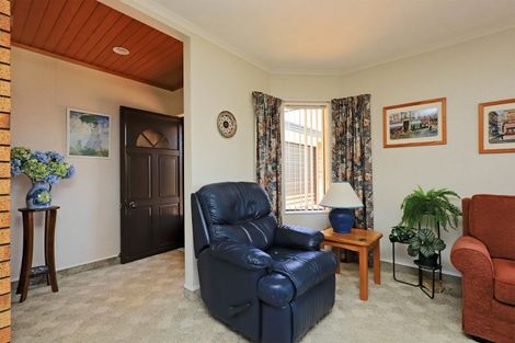 Photo of property in 8a Wilton Row, Taradale, Napier, 4112