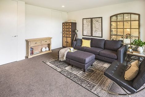Photo of property in 11 Bickerton Way, Flat Bush, Auckland, 2019