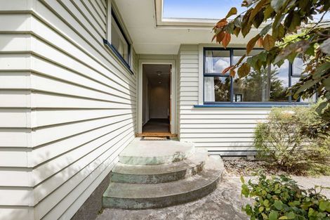 Photo of property in 10 Hobson Street, Normanby, Hawera, 4614