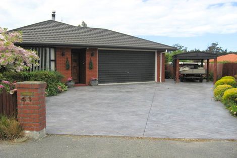 Photo of property in 41 Douglas Road, Amberley, 7410