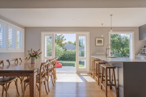 Photo of property in 9 Malcolm Avenue, Cashmere, Christchurch, 8022