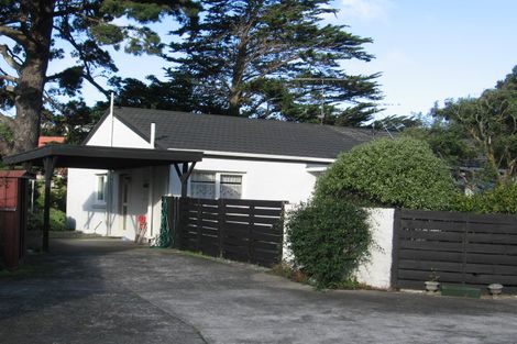 Photo of property in 23a Caesars Place, Churton Park, Wellington, 6037