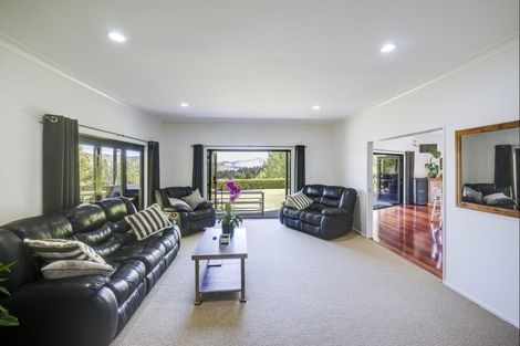 Photo of property in 35 Raratu Road, Kahuranaki, Havelock North, 4295