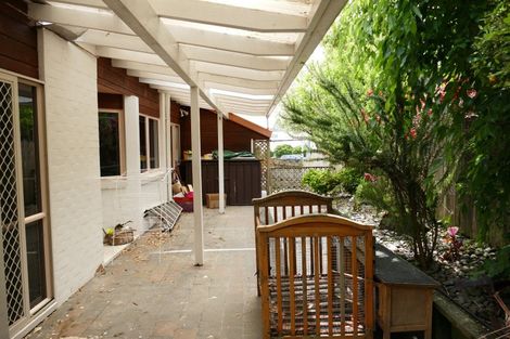 Photo of property in 52 Meadowland Drive, Somerville, Auckland, 2014