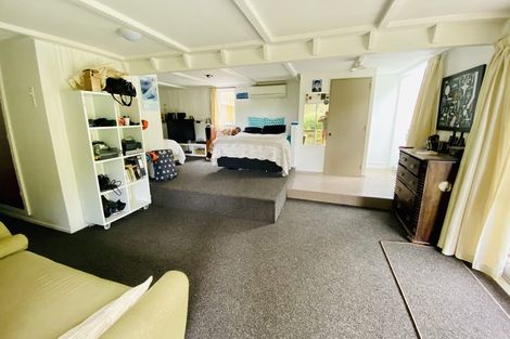 Photo of property in 32 Evans Pass Road, Sumner, Christchurch, 8081