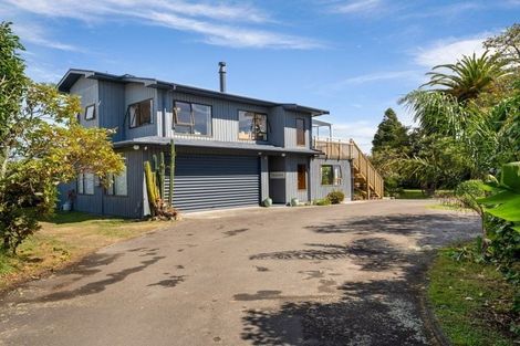 Photo of property in 298 Te Moana Road, Waikanae, 5036