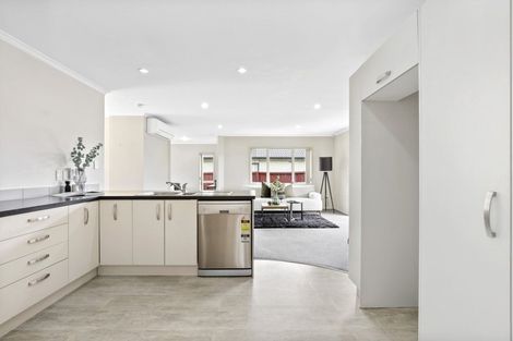 Photo of property in 4 Chadwick Place, Rototuna North, Hamilton, 3210