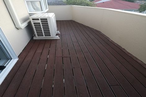 Photo of property in 4a Palm Grove, Berhampore, Wellington, 6023