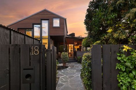 Photo of property in 18 Centennial Avenue, Arrowtown, 9302