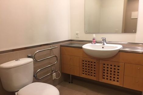 Photo of property in Latitude 37 East Apartments, 1c/20 Pakenham Street East, Auckland Central, Auckland, 1010