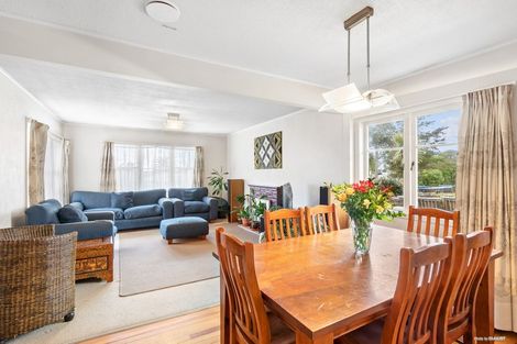 Photo of property in 26 Vodanovich Road, Te Atatu South, Auckland, 0610