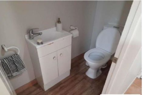 Photo of property in 2/26a Dallinghoe Crescent, Milford, Auckland, 0620