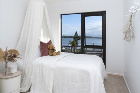 Photo of property in 74 Bramley Drive, Farm Cove, Auckland, 2012