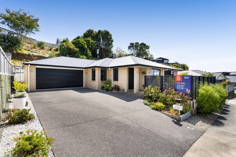 Photo of property in 3 Frederick Place, Whalers Gate, New Plymouth, 4310