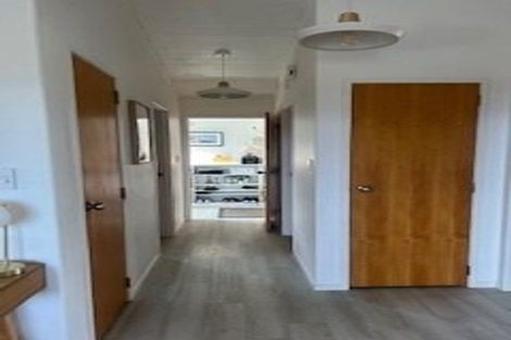 Photo of property in 422 Otumoetai Road, Otumoetai, Tauranga, 3110