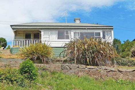 Photo of property in 16 Tamar Street, South Hill, Oamaru, 9400