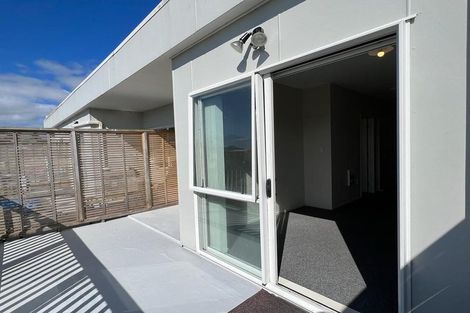 Photo of property in 13/242 Great North Road, Henderson, Auckland, 0612