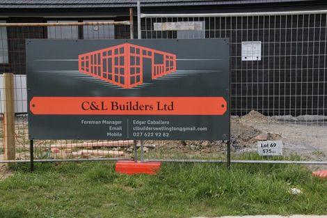 Photo of property in 10 Sanson Place, Levin, 5510